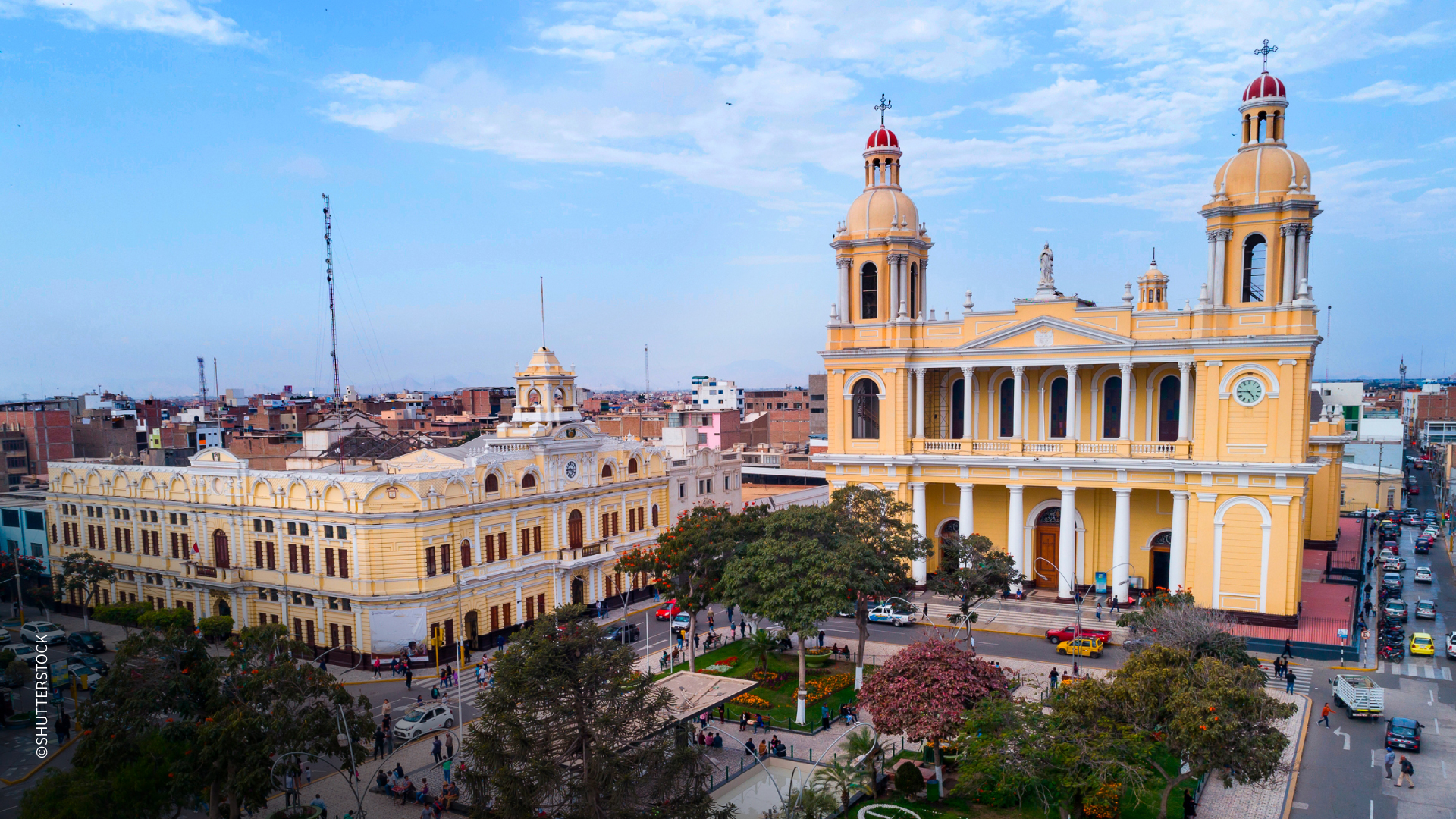 plaza-principal-de-chiclayo-y-de-la-iglesia-de-la-catedral-desktop